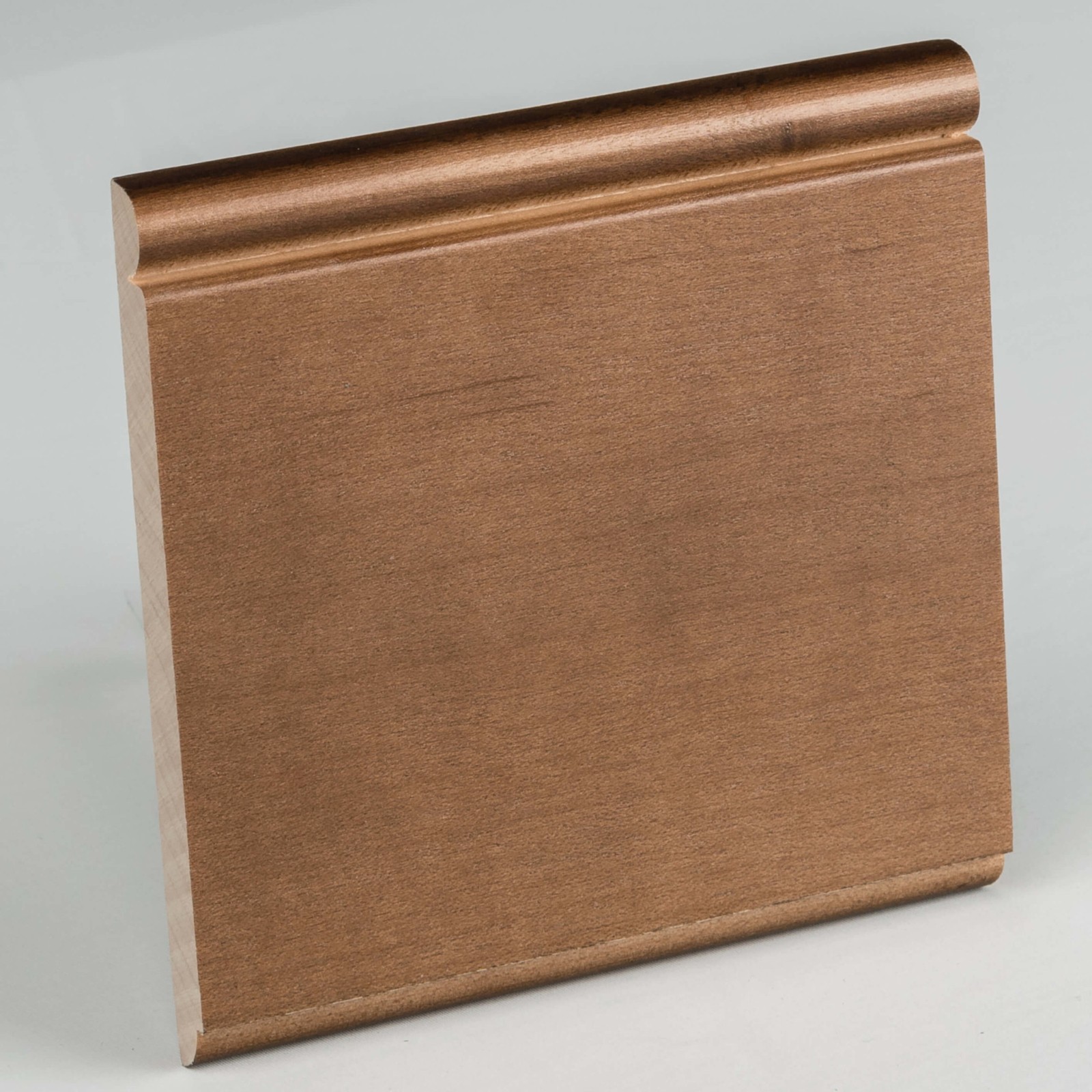 Maple Stained Nutmeg Mod Cabinetry