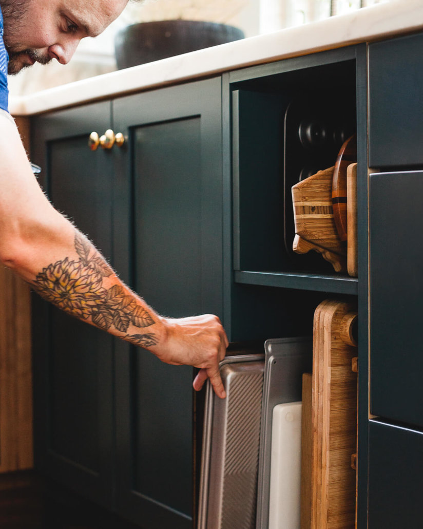 Mod Cabinetry for Wooden Cabinetry