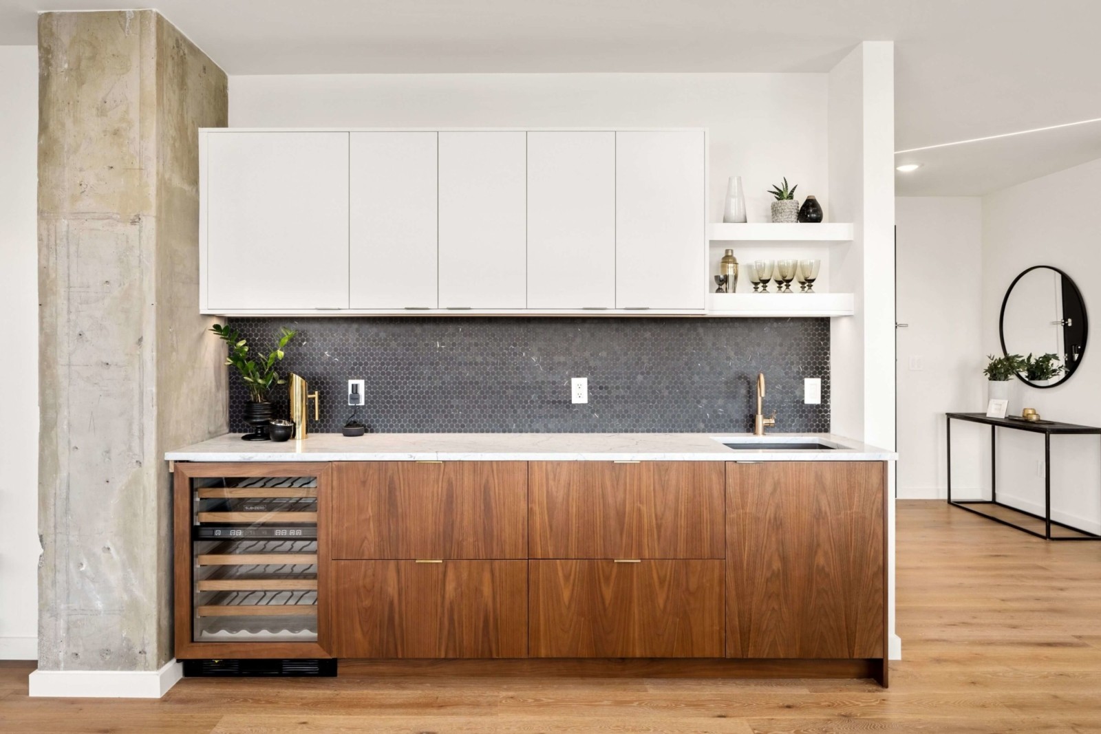 Mod Cabinetry for Walnut Kitchen Cabinets, walnut kitchen cabinets, modern walnut kitchen cabinets, dark walnut kitchen cabinets, light walnut kitchen cabinets