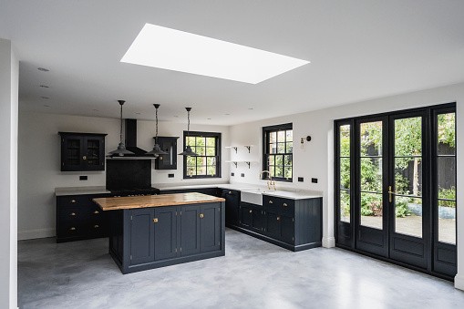 Mod Cabinetry for Black Kitchen Cabinets, black kitchen cabinets, black and white kitchen cabinets, small kitchen black kitchen cabinets, modern black kitchen cabinets
