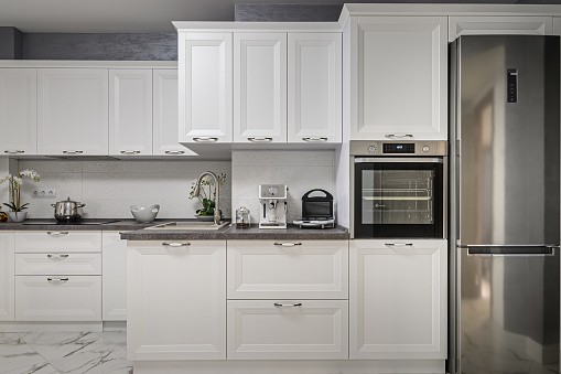 Mod Cabinetry for Modern Farmhouse Kitchen