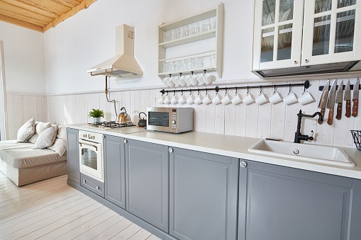 Mod Cabinetry for Modern Farmhouse Kitchen